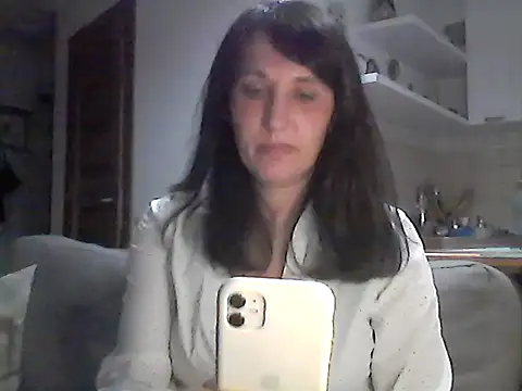 Snapshot of Elena48324 chatting on 06-19-26, 06:25 Elena48324 online show from 06-19-26, 06:25