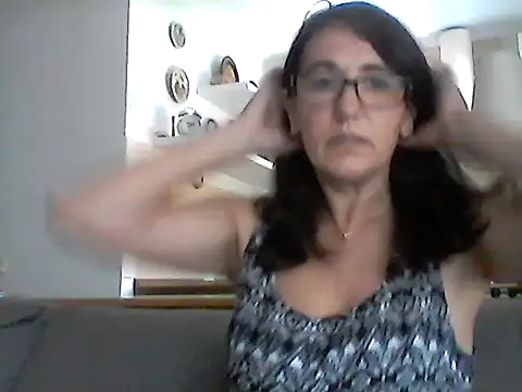 Snapshot of Elena48324 chatting on 08-01-26, 11:08 Elena48324 online show from 08-01-26, 11:08
