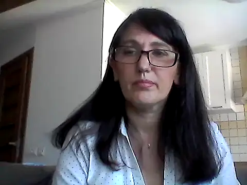 Snapshot of Elena48324 chatting on 05-05-26, 10:07 Elena48324 online show from 05-05-26, 10:07