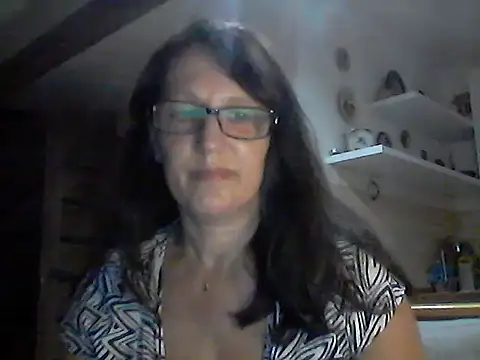 Snapshot of Elena48324 chatting on 08-03-26, 07:42 Elena48324 online show from 08-03-26, 07:42