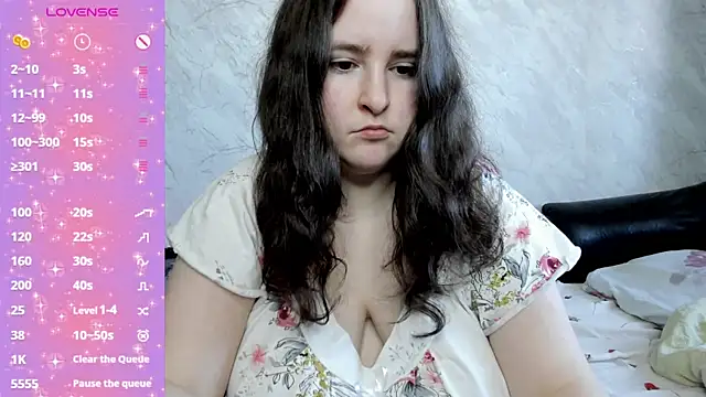 Snapshot of alice_allens chatting on 09-11-25, 09:53 alice allens online show from 09-11-25, 09:53