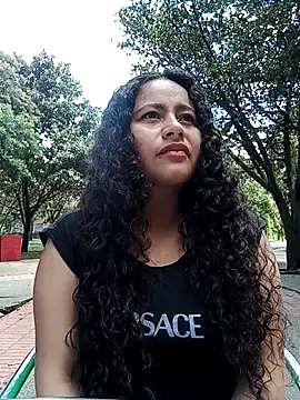 Yaya watson online show from 10-24-25, 05:12