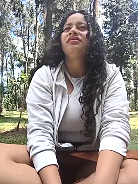 Yaya watson online show from 01-17-26, 05:05