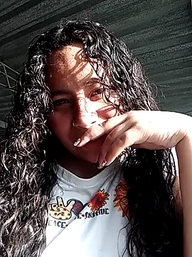 Yaya watson online show from 10-19-25, 09:06