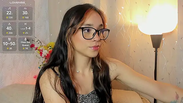 Dafne Mel online show from 04-13-26, 08:13