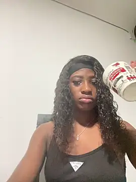 Skylar Smith  online show from 05-16-26, 10:47