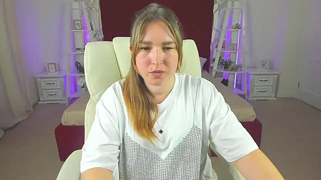 Sofii darling online show from 03-23-26, 05:35