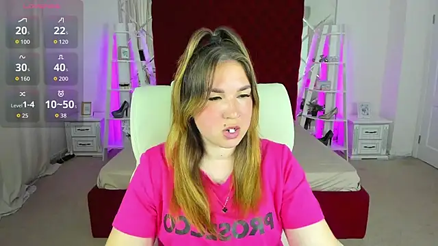 Sofii darling online show from 06-04-26, 04:33