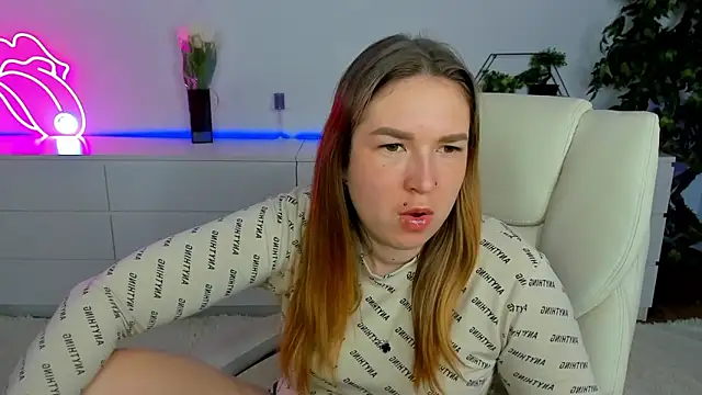 Sofii darling online show from 03-09-26, 05:38