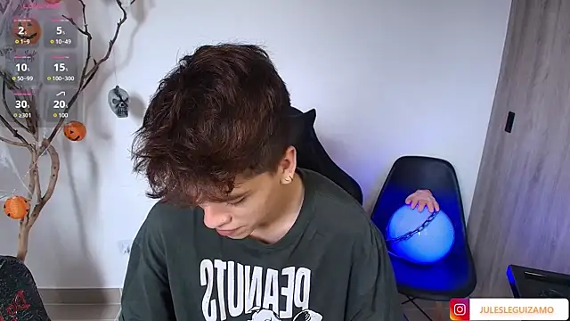 stev austin  online show from 10-17-25, 07:15