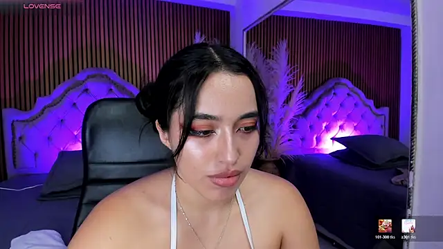 Starbutterflyy  online show from 03-03-26, 05:03