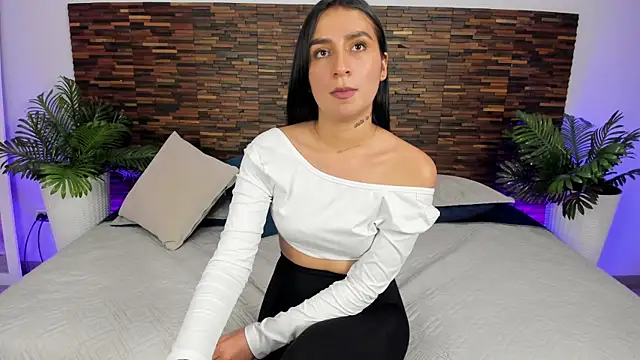 debra win online show from 11-25-25, 06:03