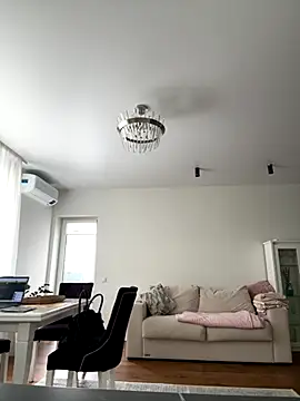 AmandaStoun online show from 09-30-25, 10:43