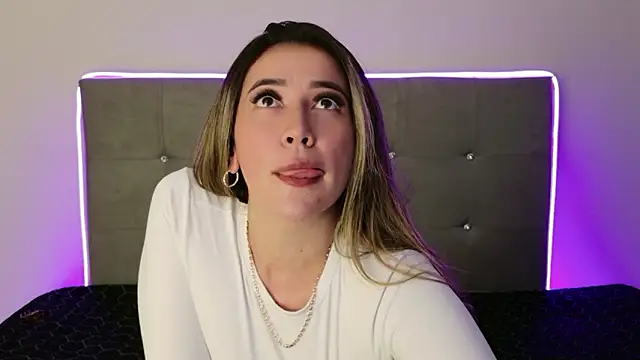 Alexandraa Gomez online show from 02-13-26, 09:59