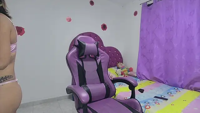 soffy rosses online show from 12-17-25, 03:33