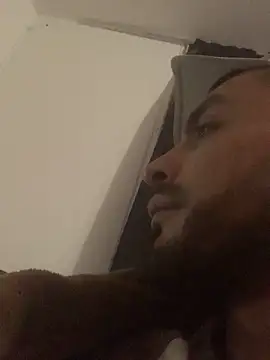 Snapshot of malek_xarx_ chatting on 02-05-26, 03:46 malek xarx online show from 02-05-26, 03:46