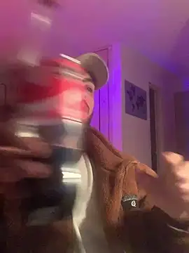 Snapshot of malek_xarx_ chatting on 02-04-26, 05:35 malek xarx online show from 02-04-26, 05:35