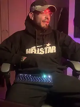 Snapshot of malek_xarx_ chatting on 03-01-26, 03:39 malek xarx online show from 03-01-26, 03:39