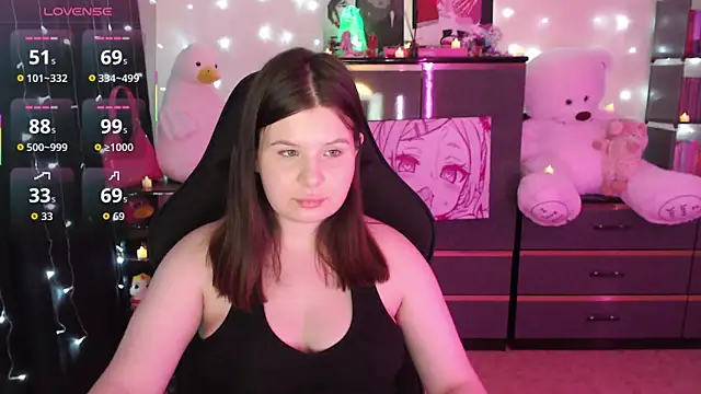 Snapshot of AmyVibess chatting on 10-14-25, 08:09 AmyVibess online show from 10-14-25, 08:09