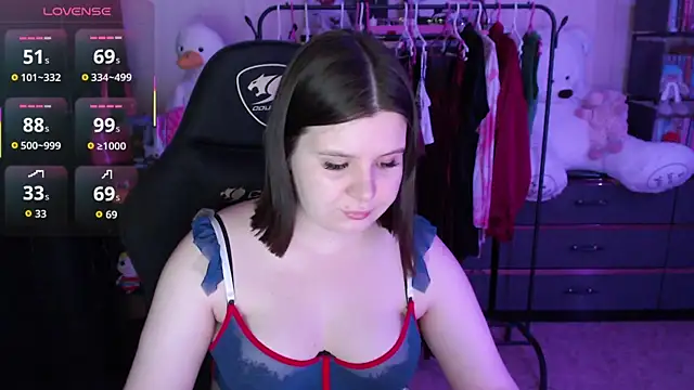 AmyVibess online show from 04-04-26, 08:15