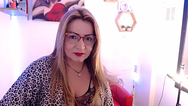 DIVAX MONSERRAT online show from 07-21-26, 08:43