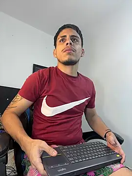 Luke Stone online show from 04-10-26, 08:05