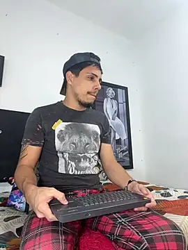 Luke Stone online show from 03-24-26, 09:04