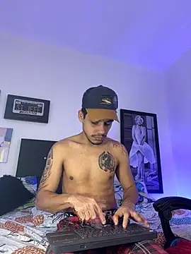 Luke Stone online show from 10-20-25, 05:35