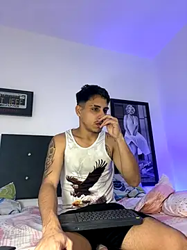 Luke Stone online show from 11-22-25, 10:41