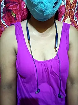 Snapshot of Tamil_Mohini chatting on 03-01-26, 05:46 Tamil Mohini online show from 03-01-26, 05:46