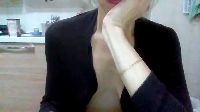 Snapshot of Kelly80 chatting on 06-28-26, 03:24 Kelly80 online show from 06-28-26, 03:24