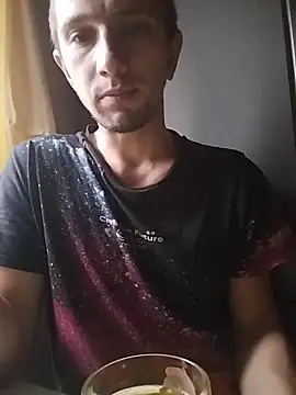 Alexilon online show from 12-17-25, 11:48