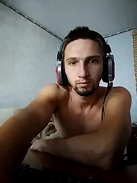 Snapshot of Alexilon chatting on 09-24-25, 11:28 Alexilon online show from 09-24-25, 11:28