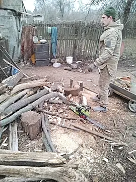 Alexilon online show from 12-23-25, 09:19