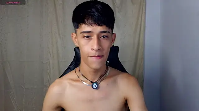 Danny cute 05 online show from 04-10-26, 03:35