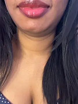 Snapshot of tamil_Aarathi chatting on 06-09-26, 05:25 tamil Aarathi online show from 06-09-26, 05:25