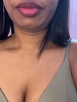 Snapshot of tamil_Aarathi chatting on 04-19-26, 06:21 tamil Aarathi online show from 04-19-26, 06:21