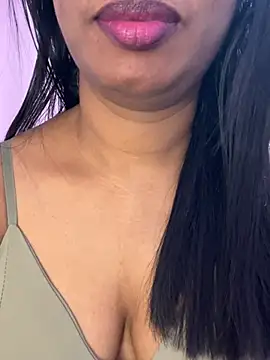 Snapshot of tamil_Aarathi chatting on 06-04-26, 05:17 tamil Aarathi online show from 06-04-26, 05:17