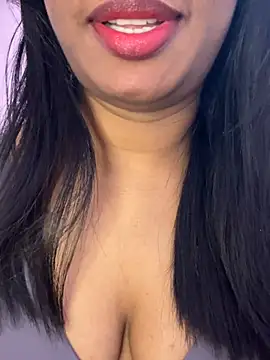 Snapshot of tamil_Aarathi chatting on 06-08-26, 06:41 tamil Aarathi online show from 06-08-26, 06:41