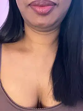 Snapshot of tamil_Aarathi chatting on 06-01-26, 05:23 tamil Aarathi online show from 06-01-26, 05:23