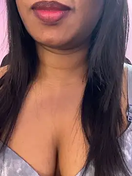 Snapshot of tamil_Aarathi chatting on 08-07-26, 05:19 tamil Aarathi online show from 08-07-26, 05:19