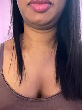Snapshot of tamil_Aarathi chatting on 07-12-26, 05:47 tamil Aarathi online show from 07-12-26, 05:47
