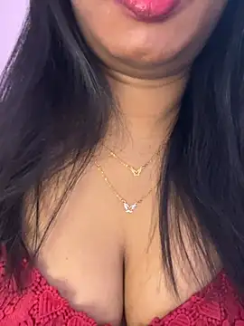 Snapshot of tamil_Aarathi chatting on 07-04-26, 03:27 tamil Aarathi online show from 07-04-26, 03:27