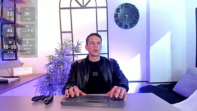 Dustin Sonne online show from 09-24-25, 03:35