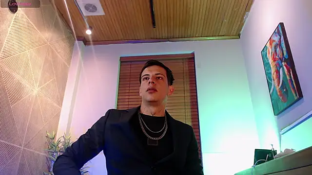 Snapshot of Dustin_Sonne chatting on 05-26-26, 03:26 Dustin Sonne online show from 05-26-26, 03:26