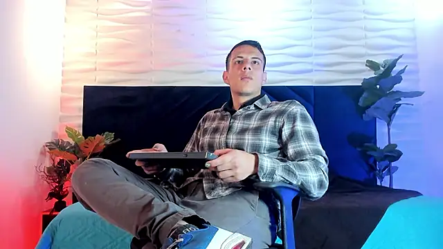 Dustin Sonne online show from 03-15-26, 03:24