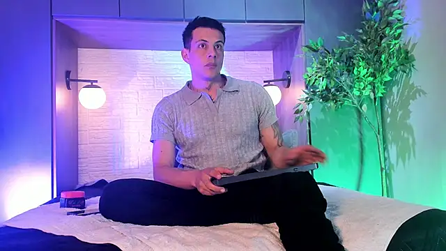 Dustin Sonne online show from 01-09-26, 03:35