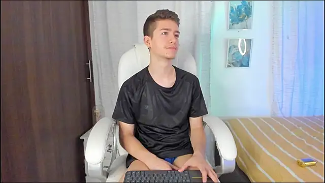 ThiagooJames online show from 09-14-25, 12:55