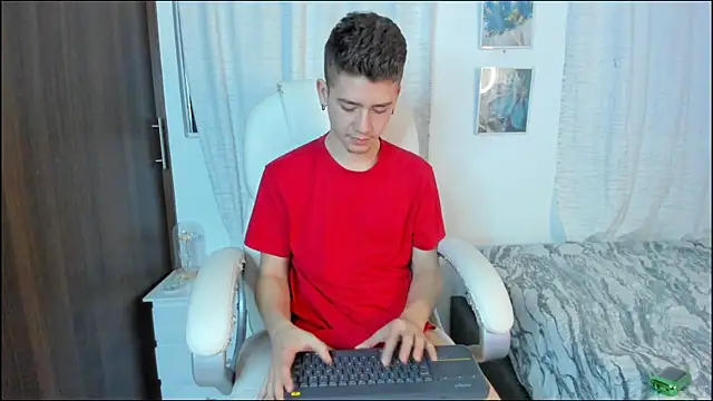 ThiagooJames online show from 09-24-25, 12:40