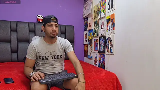 ashtoncooperr online show from 02-20-26, 05:59